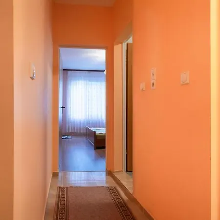 - Sea Vacation Апартамент
